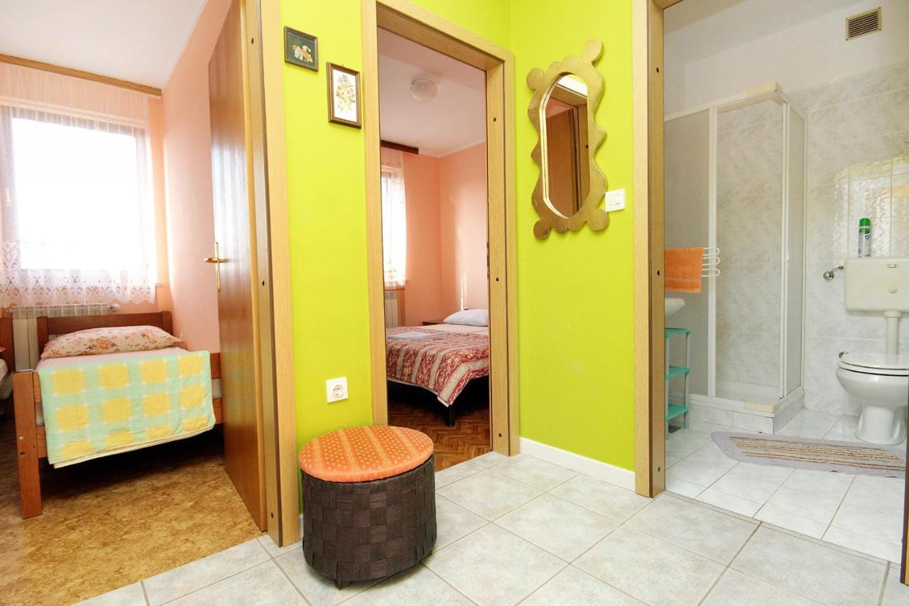 Apartments With A Parking Space Umag - 7109 Exterior photo